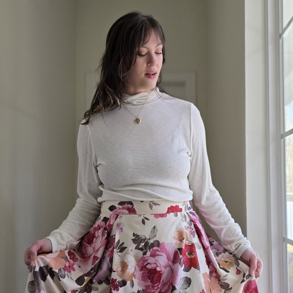 Cozy Ribbed Turtleneck - Picture 2 of 10